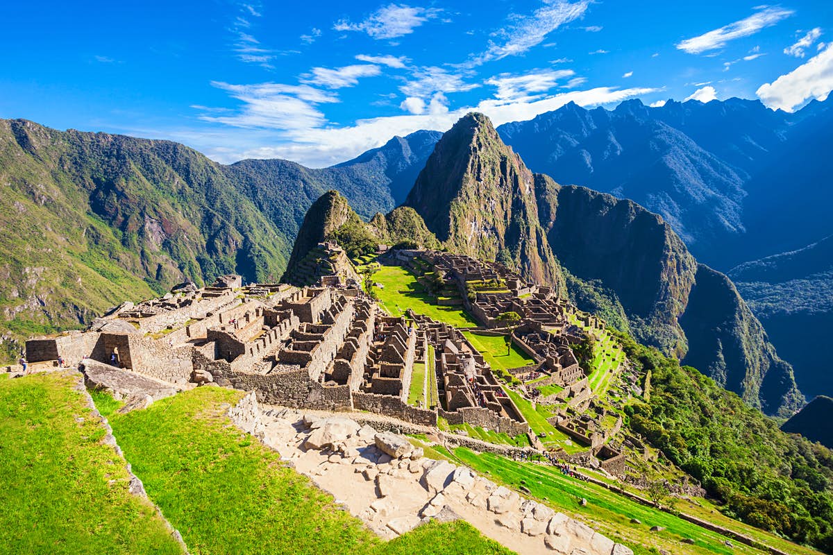 Peru deports tourists accused of damaging Machu Picchu Peru deports tourists accused of damaging Machu Picchu